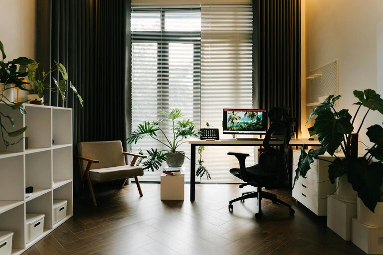 Tips for Creating a Productive Home Workspace That Enhances Focus and Comfort